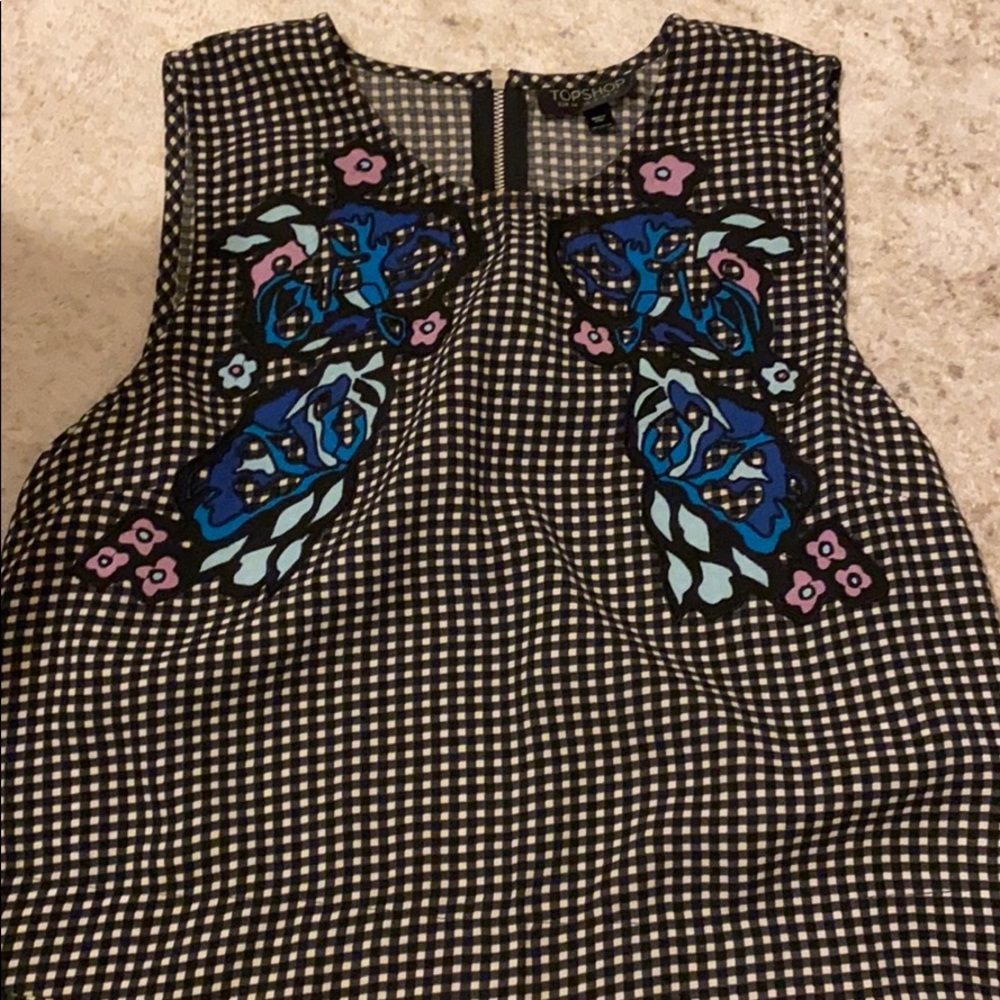 Decorative tank top